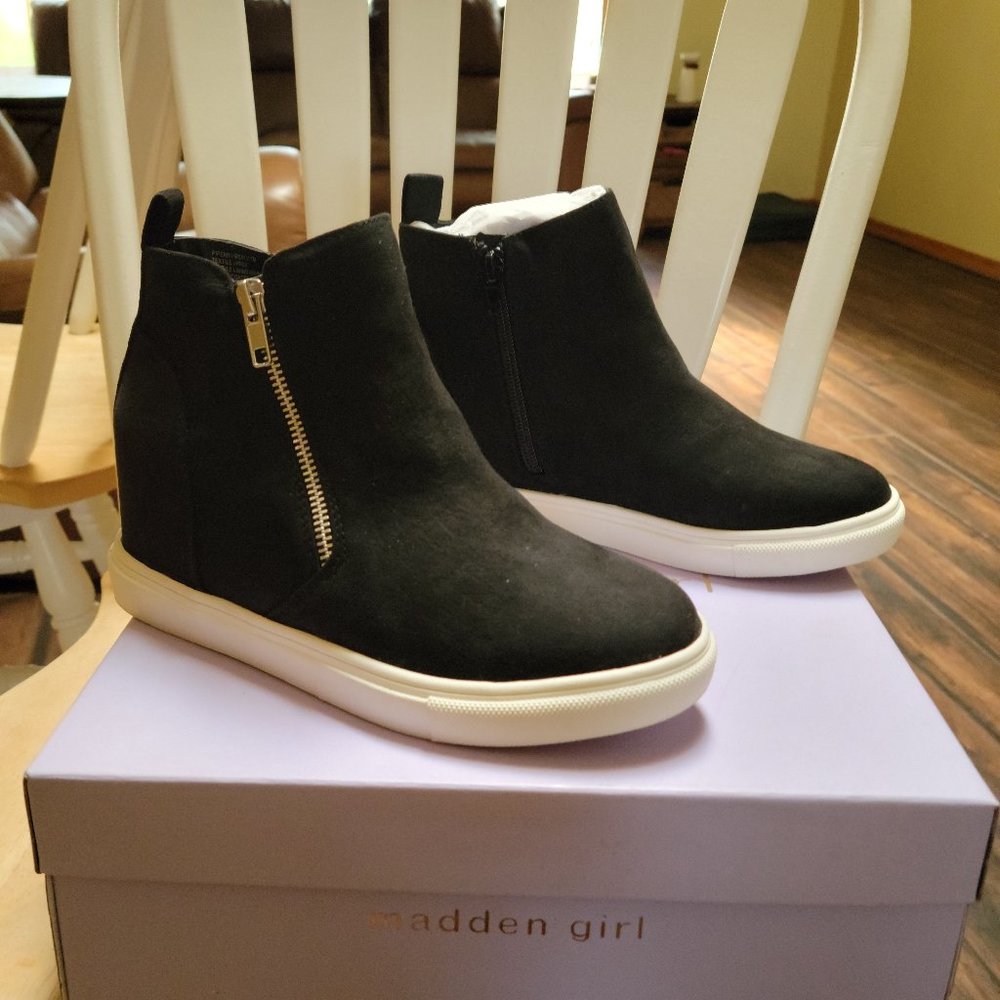Ankle boots